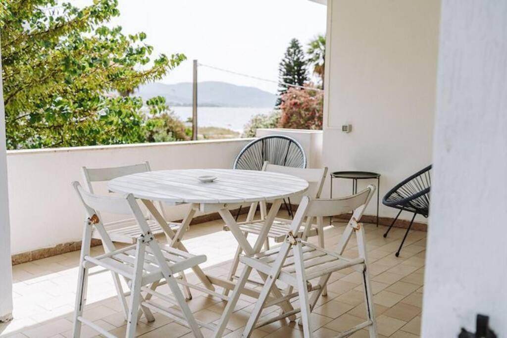 Laku Playa Villa Sant'Andrea  Bagian luar foto